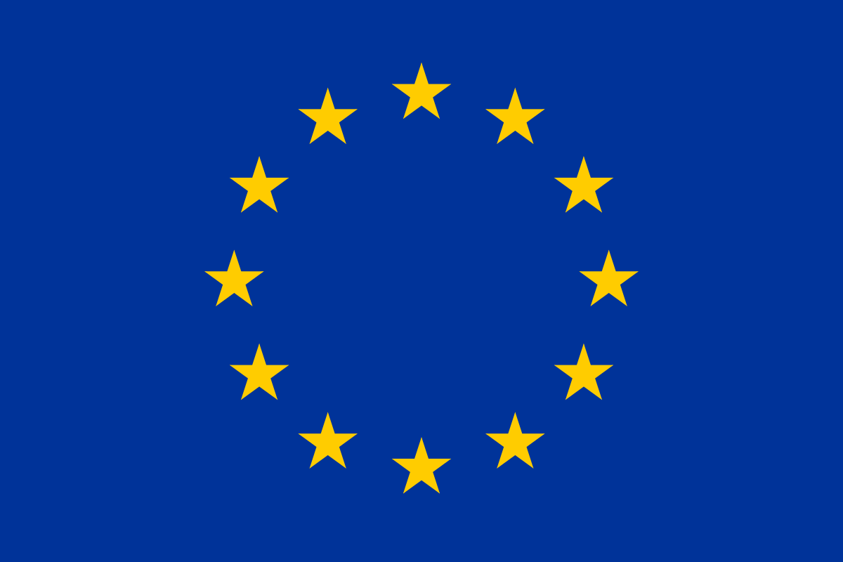 Die EU-Flagge: Gelbe Sterne im Kreis angeordnet auf blauem Hintergrund.