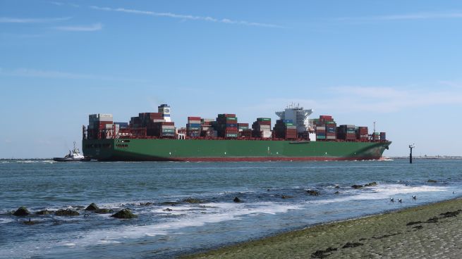 container-ship- von Ellen26 auf pixabay_3396951_web